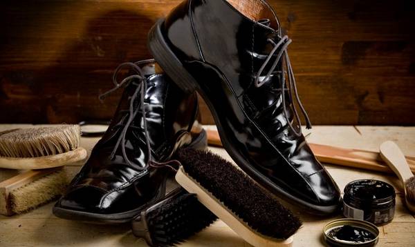 Как нужно правильно чистить обувь с фото