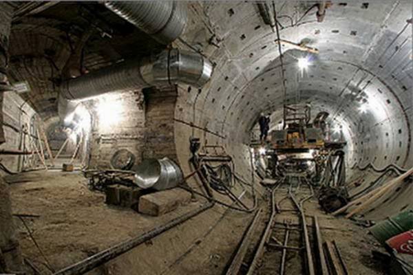 Новосибирск рассчитывает на федеральное финансирование строительства метро - фото