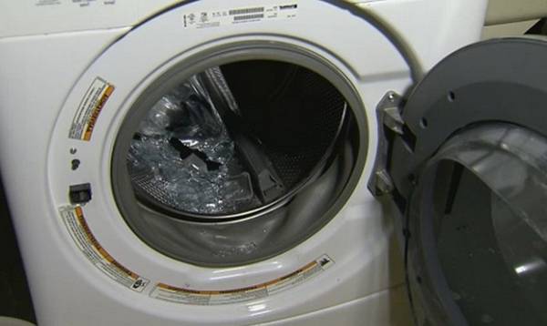 Почему стиральная машинка не сливает воду? - фото