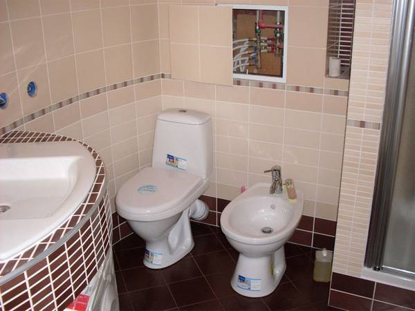 Этапы выполнения ремонта ванной комнаты с фото