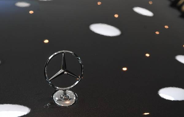 Строительство завода Mercedes-Benz начнётся в России с фото