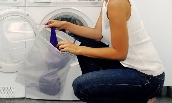 Специальный мешок для стирки белья в стиральной машине с фото